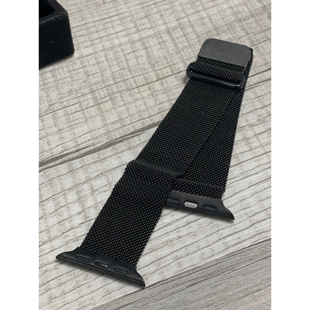 Apple Black Milanese Loop Wristband for Smartwatch